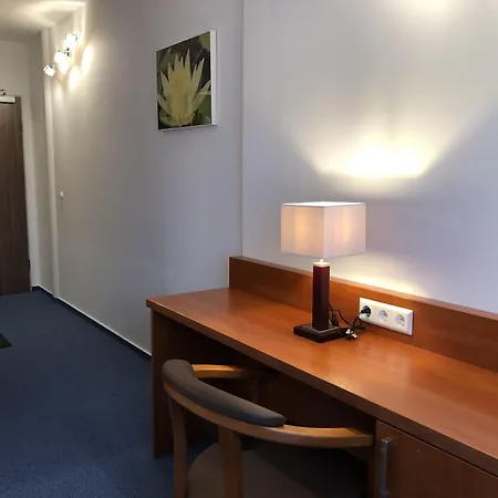 Mirabell Otel 3*
