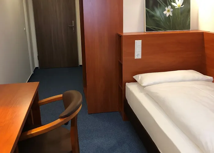 Otel Mirabell 3*